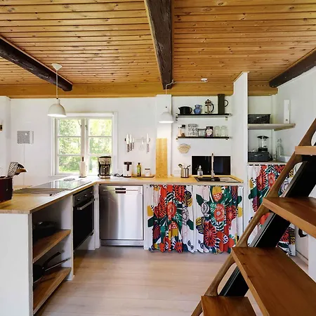 Cozy And Original On Bornholm Feriehus *