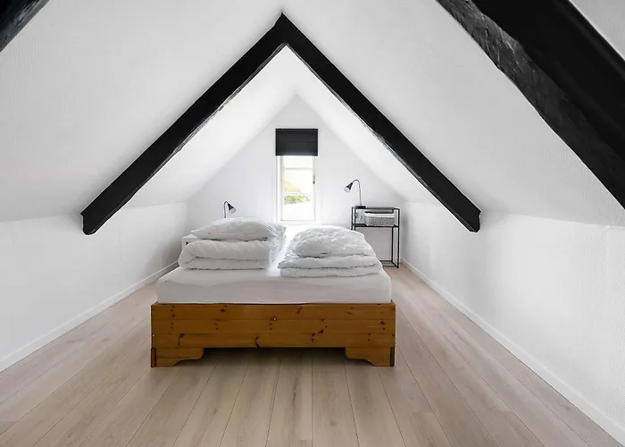 Cozy And Original On Bornholm Дом отдыха *